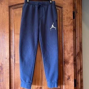 Boys Jordan sweatpants